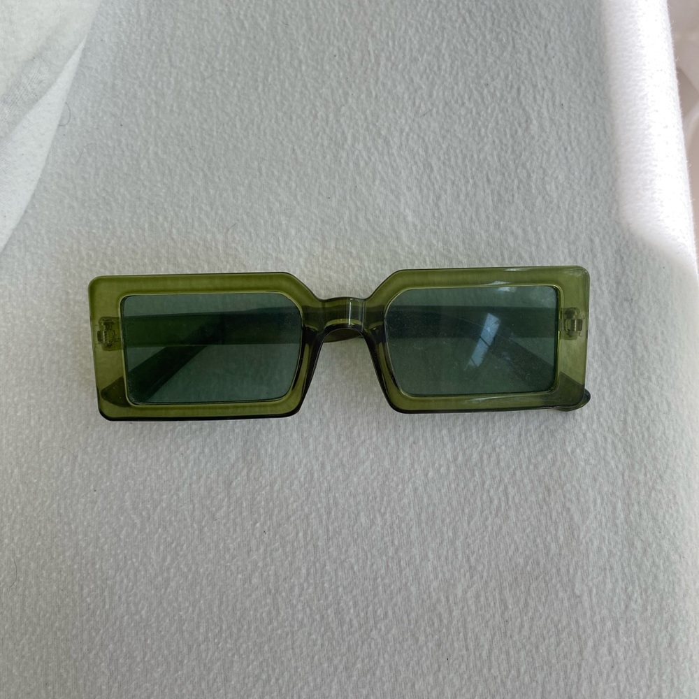 Green Rectangle Sunglasses